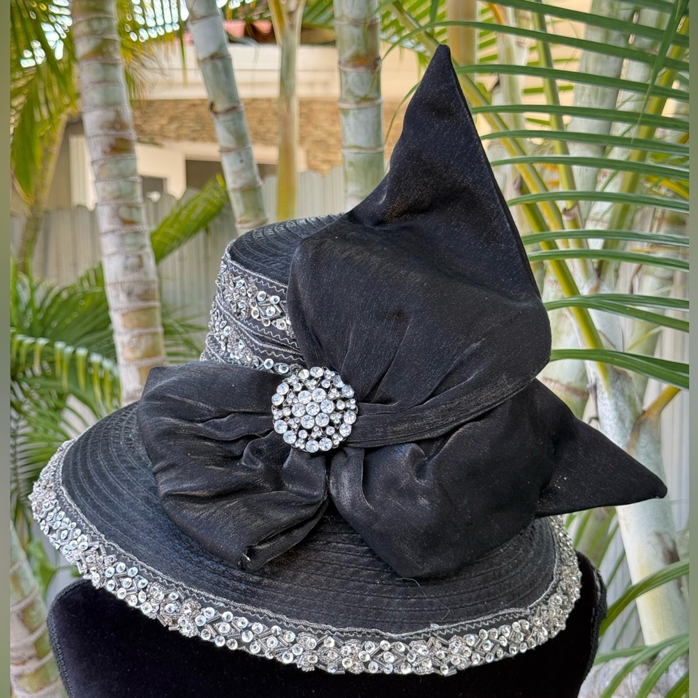 Chic Black Women's Hat with Sparkling Accents